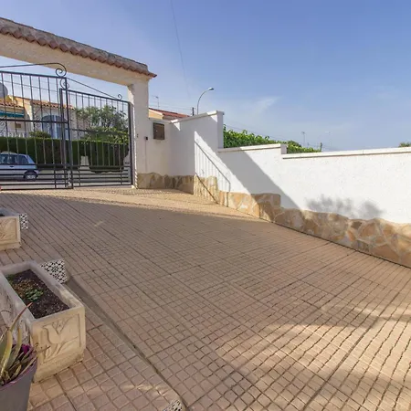 Villa Villa Yolanda *