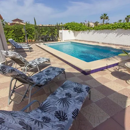 Villa Yolanda * San Fulgencio